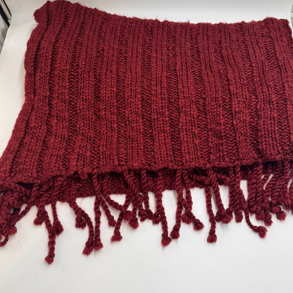 Pier 1 Imports Burgundy Knit Throw Blanket Fringe Soft Cozy Home Decor 54x59 - Picture 3 of 7